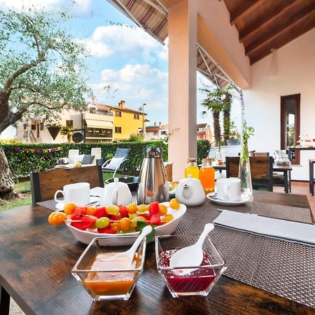 Villa Milli B&B 罗维尼 外观 照片
