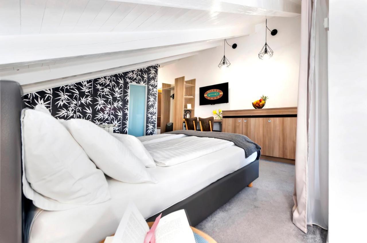 Villa Milli B&B 罗维尼 外观 照片