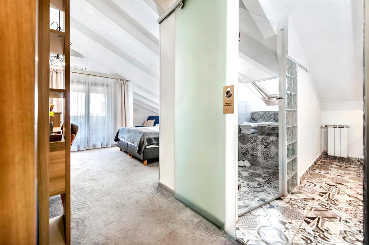 Villa Milli B&B 罗维尼 外观 照片
