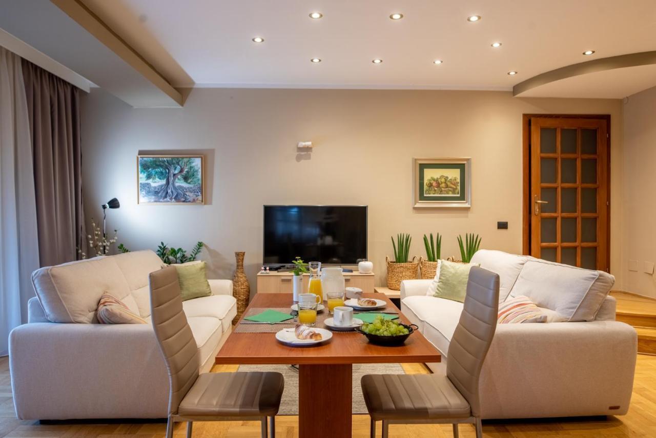 Villa Milli B&B 罗维尼 外观 照片