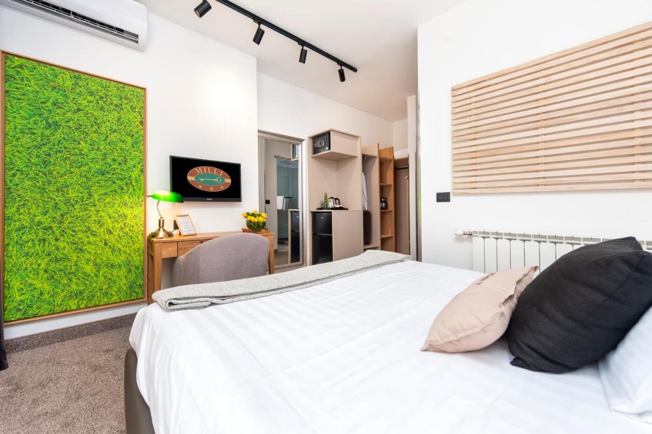 Villa Milli B&B 罗维尼 外观 照片
